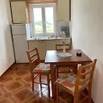 Studio Bagaric Apartamento *